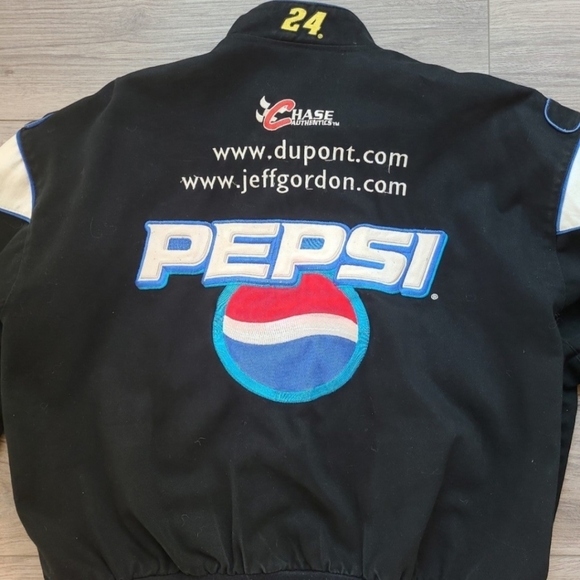 Jacket - Picture 5 of 5